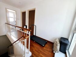 Changi South Avenue 1 (D16), Terrace #563508261